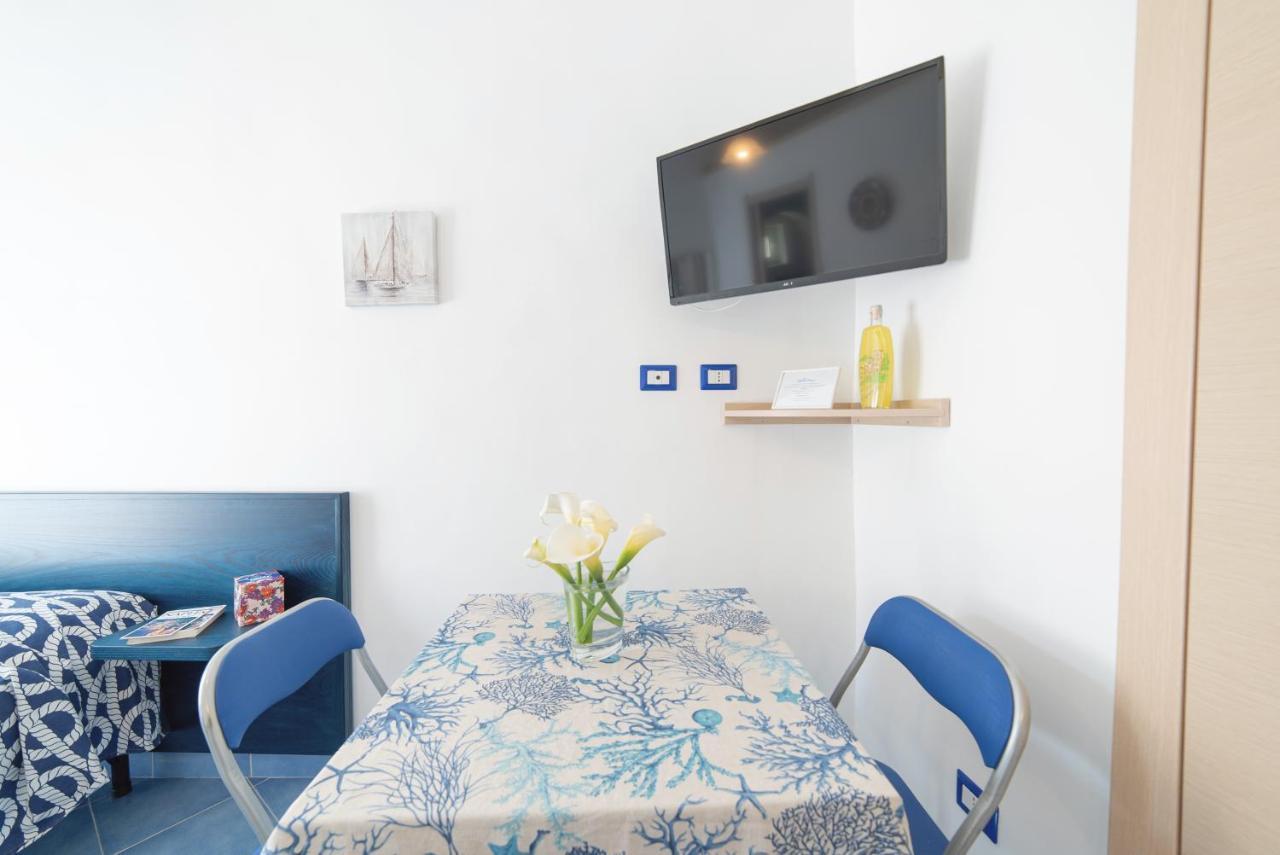 Blue Breeze Apartment Vico Equense Bagian luar foto